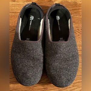 Mahabis Classic Slip On Slipper/Shoe GRAY Wool Felt Shearling 43/10, EUC